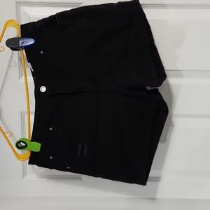 Time and Tru black denim shorts